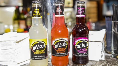 mike's hard lemonade flavors list.